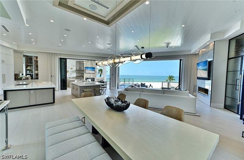 6 bedroom SingleFamilyResidence at 105 Saint Eustacius Ln, Barefoot Beach, Bonita Springs — photo 3