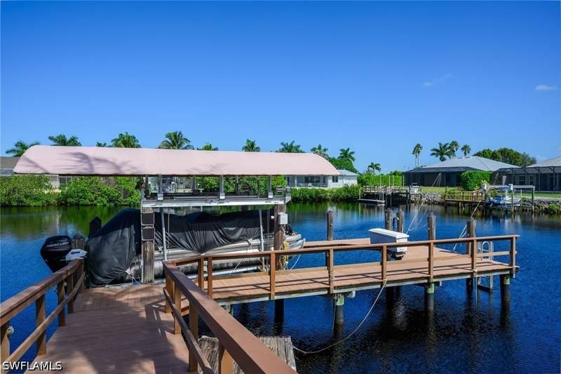 3 bedroom SingleFamilyResidence at 173 Venus Cay, The Cays, Naples — photo 3