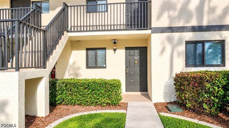 2 bedroom Condominium at 1210 Hall Rd 204, Country Pines Condo, North Fort Myers — photo 1