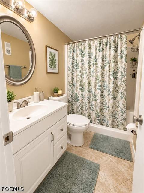 1210 Hall Rd 204, North Fort Myers FL - photo 12 of 27