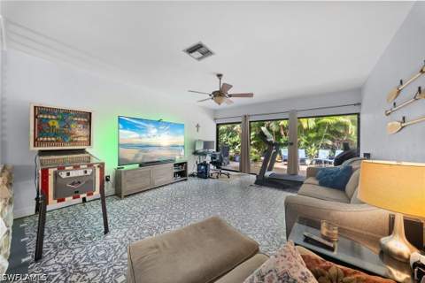 347 Country Club Ln, Naples FL - photo 13 of 50