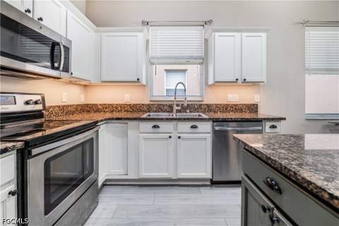 11569 Plantation Preserve Cir S, Fort Myers FL - photo 9 of 24