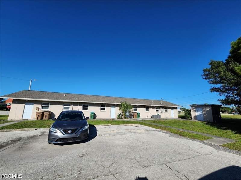 4 bedroom Condominium at 4927 Coronado Pkwy 1-4, Cape Coral, Cape Coral — photo 3