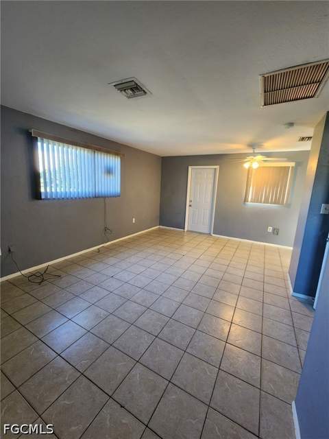 4927 Coronado Pkwy 1-4, Cape Coral FL - photo 8 of 13