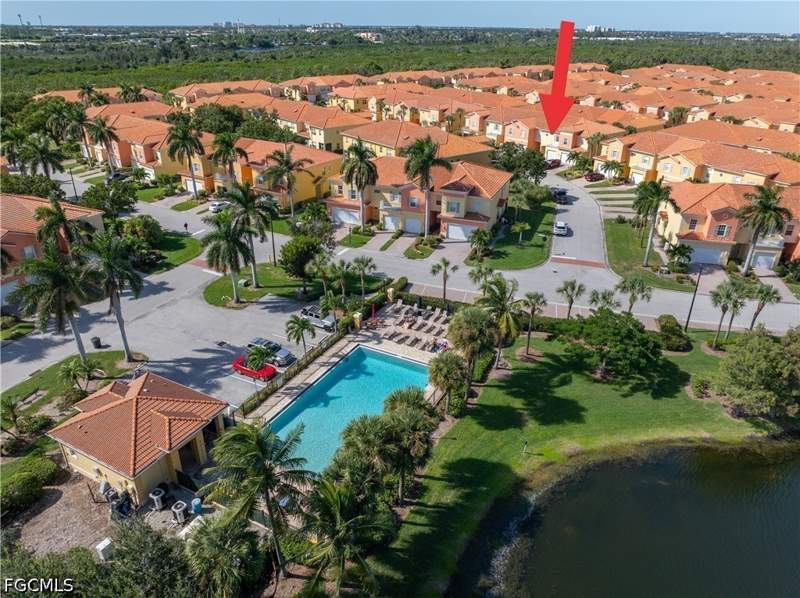 2 bedroom Townhouse at 9808 Solera Cove Pointe 105, Sail Harbour, Fort Myers — photo 2