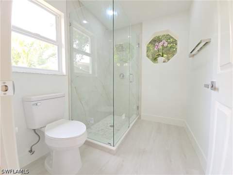 687 Grove Dr, Naples FL - photo 15 of 36