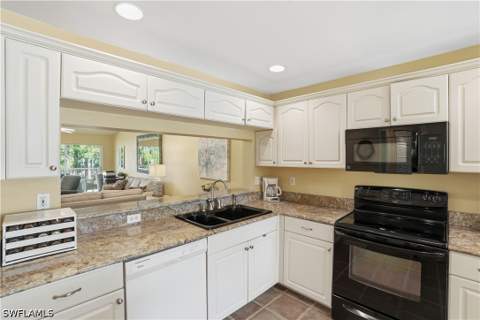 1120 Sarah Jean Cir 204, Naples FL - photo 11 of 50