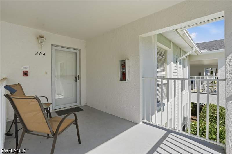 2 bedroom Condominium at 1120 Sarah Jean Cir 204, Westgate At Imperial Golf Estates, Naples — photo 3