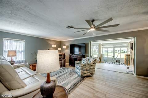 5574 Hamlet Ln, Fort Myers FL - photo 7 of 50