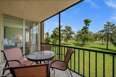 1084 Forest Lakes Dr 206, Naples FL - photo 7 of 24