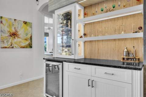 3910 Lakeview Isle Ct, Fort Myers FL - photo 14 of 69