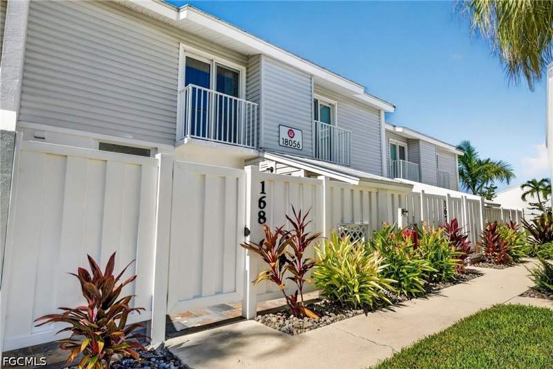 2 bedroom Condominium at 18056 San Carlos Blvd 168, Boardwalk Caper, Fort Myers Beach — photo 2