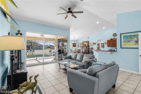3217 SW 12th Ave, Cape Coral FL - photo 9 of 34
