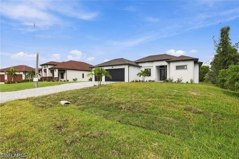 3 bedroom SingleFamilyResidence at 4317 Kismet Pkwy W, Cape Coral, Cape Coral — photo 5