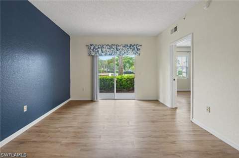 15585 Ocean Walk Cir 101, Fort Myers FL - photo 8 of 38