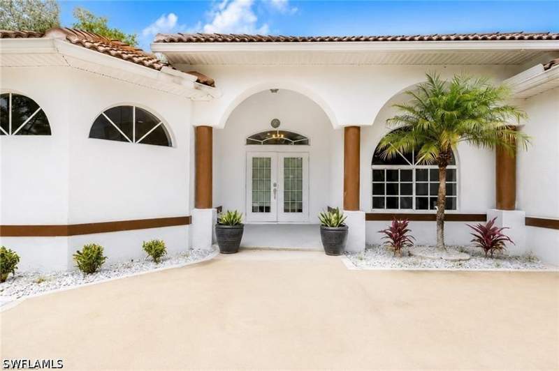 4 bedroom SingleFamilyResidence at 16451 Wildcat Dr, Wildcat Farms, Fort Myers — photo 4