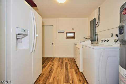 208 S Lake Dr, Lehigh Acres FL - photo 12 of 28