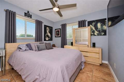 208 S Lake Dr, Lehigh Acres FL - photo 15 of 28