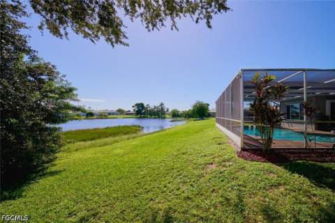 208 S Lake Dr, Lehigh Acres FL - photo 22 of 28