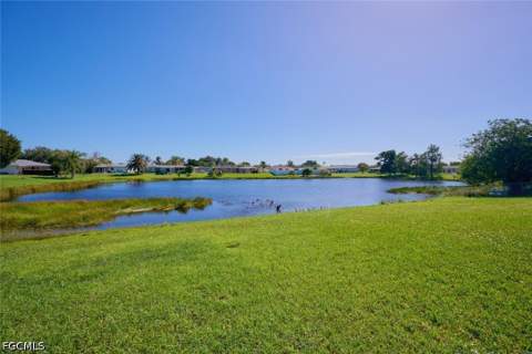 208 S Lake Dr, Lehigh Acres FL - photo 23 of 28