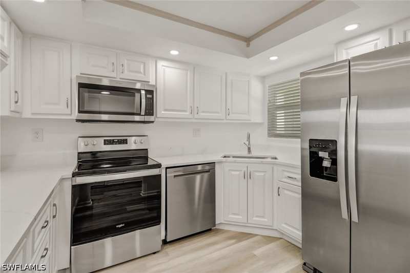 2 bedroom Condominium at 21 High Point Cir E 504, High Point Country Club, Naples — photo 1