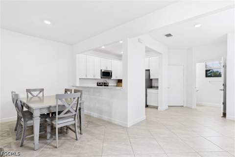 14199 Pine Lodge Ln, Fort Myers FL - photo 7 of 50