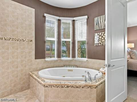 1446 Borghese Ln 201, Naples FL - photo 23 of 45
