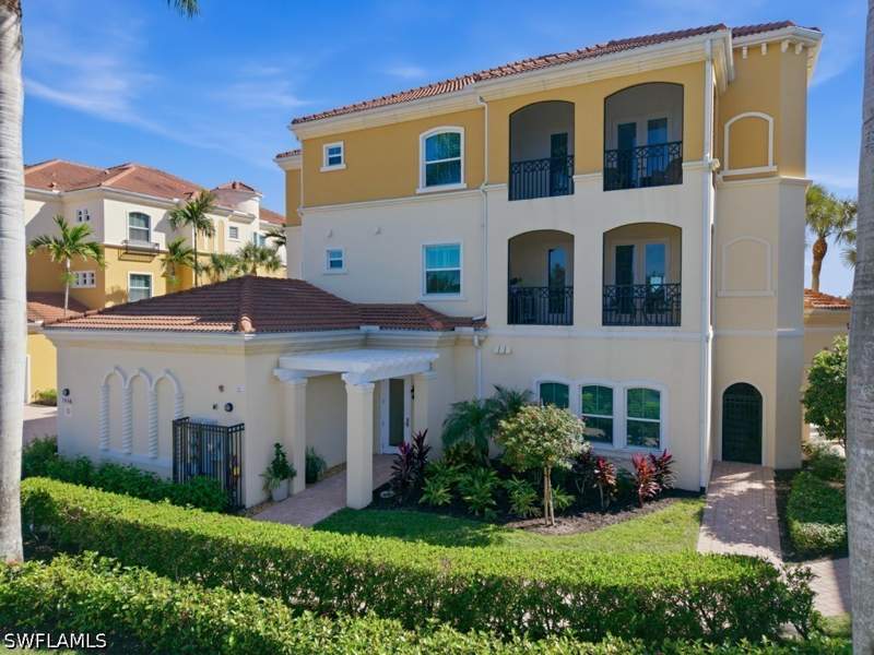 3 bedroom Condominium at 1446 Borghese Ln 201, Borghese Villas, Naples — photo 3