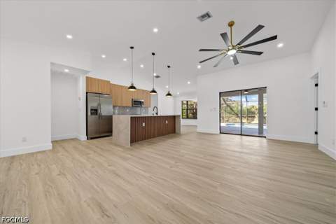 18906 Cypress View Dr, Fort Myers FL - photo 6 of 38
