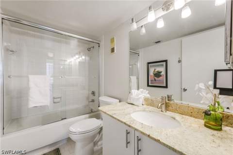 380 Seaview Ct 411, Marco Island FL - photo 21 of 47