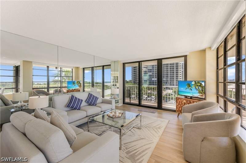 2 bedroom Condominium at 380 Seaview Ct 411, South Seas, Marco Island — photo 4