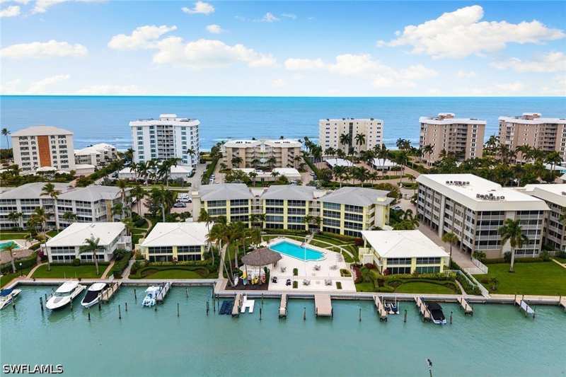 2 bedroom Condominium at 2850 Gulf Shore Blvd N 106, Jennifer Shores, Naples — photo 1