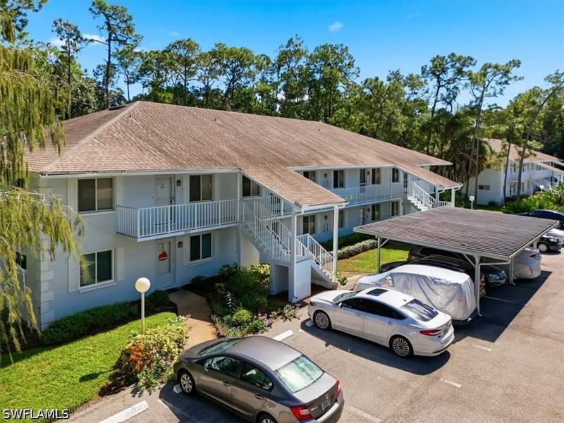 2 bedroom Condominium at 3505 County Barn Rd 102, Woodmere Racquet Club, Naples — photo 2