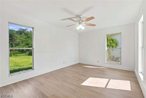 871 Lake McGregor Dr, Fort Myers FL - photo 9 of 27