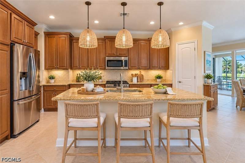 4 bedroom SingleFamilyResidence at 2517 Laurentina Ln, Bella Vida, Cape Coral — photo 2