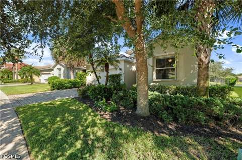 2517 Laurentina Ln, Cape Coral FL - photo 7 of 52