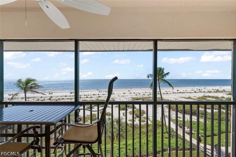 1 bedroom Condominium at 2230 Camino Del Mar Dr 3X4, Oceans Reach Condo, Sanibel — photo 3