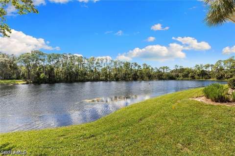 1048 Manor Lake Dr 203, Naples FL - photo 24 of 27