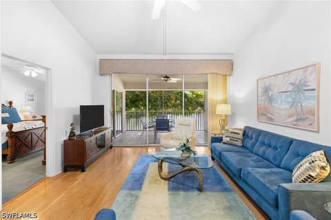 1048 Manor Lake Dr 203, Naples FL - photo 9 of 27