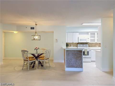 8880 Colonnades Ct W 413, Bonita Springs FL - photo 10 of 49