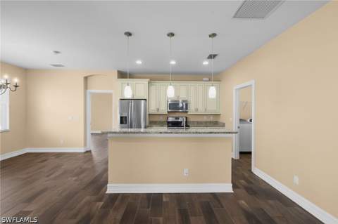 4609 Santiago Ln, Bonita Springs FL - photo 10 of 32