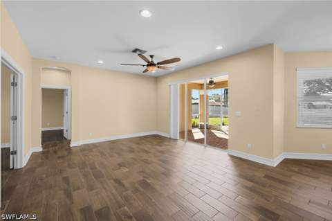 4609 Santiago Ln, Bonita Springs FL - photo 14 of 32