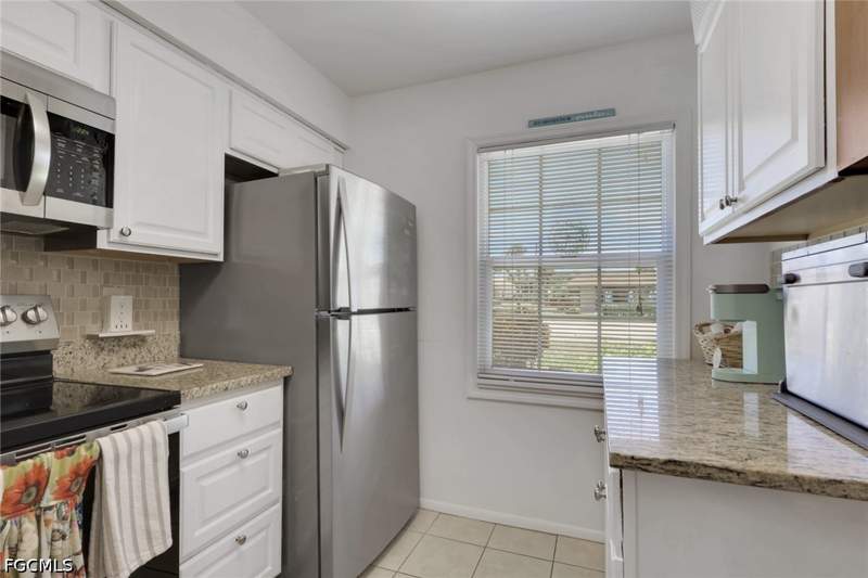 2 bedroom Condominium at 6300 S Pointe Blvd 107, South Pointe Villas Condo, Fort Myers — photo 3