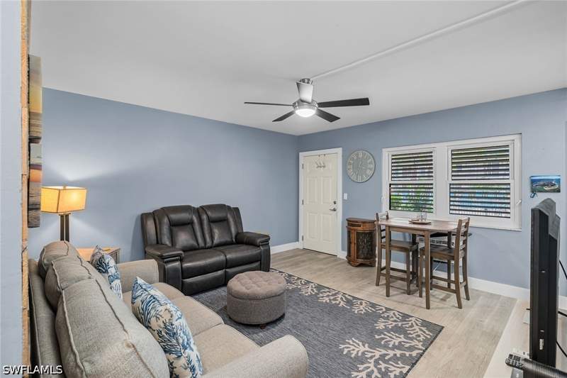 1 bedroom Condominium at 130 N Collier Blvd H2, Marco Beach, Marco Island — photo 5