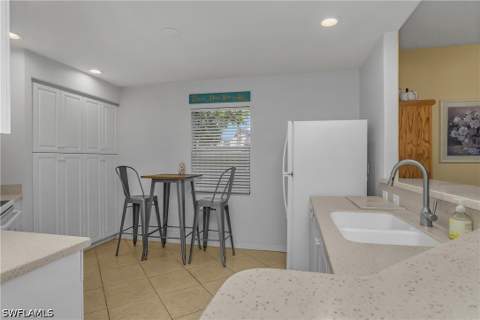 12301 Notting Hill Ln 1, Bonita Springs FL - photo 11 of 28