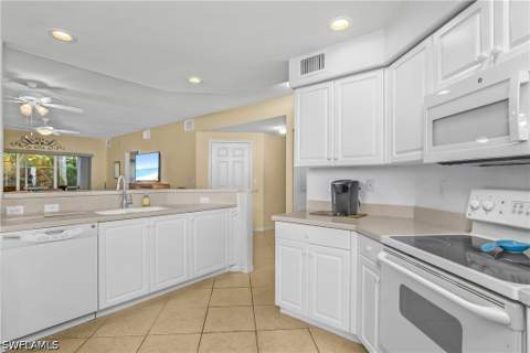 12301 Notting Hill Ln 1, Bonita Springs FL - photo 12 of 28