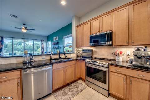 12730 Devonshire Lakes Cir, Fort Myers FL - photo 12 of 50