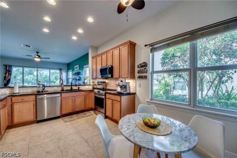 12730 Devonshire Lakes Cir, Fort Myers FL - photo 20 of 50