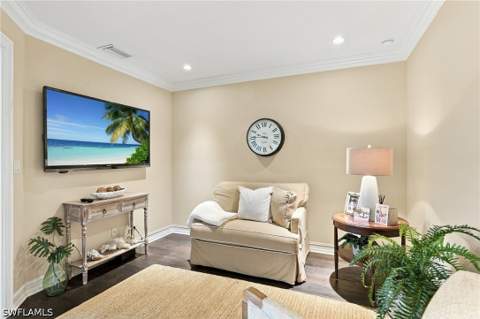 4600 Yacht Harbor Dr 412, Naples FL - photo 13 of 50