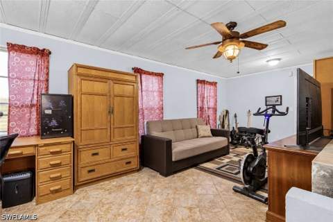 2137 Aldridge Ave, Fort Myers FL - photo 11 of 49